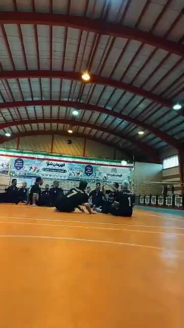 قهرمان شو 